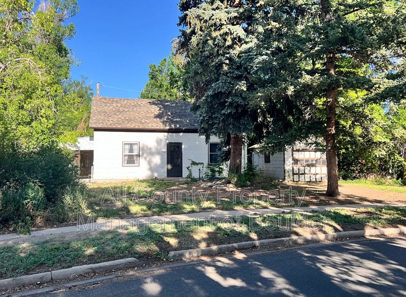 2nd image of 1705 19th St