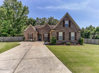 1261 Fieldstone St, Hernando, MS 38632