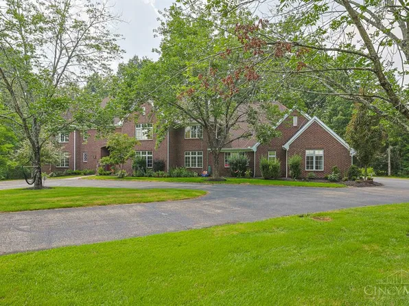8625 Fawnmeadow Ln, Cincinnati, OH 45242