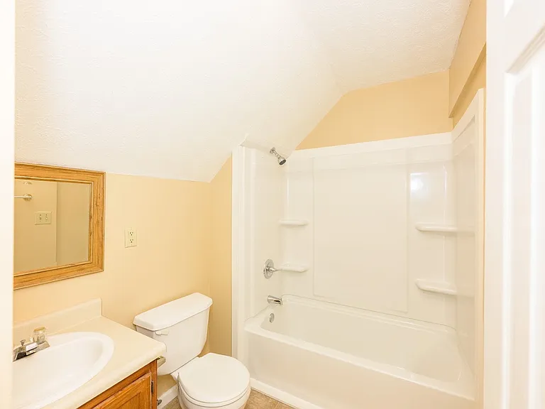 803 Candice Ave #D — Photo 15