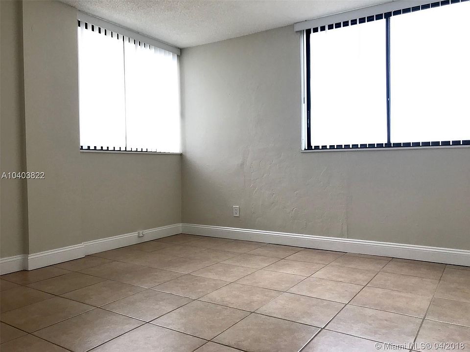 1st image of 2715 Tigertail Ave APT 504