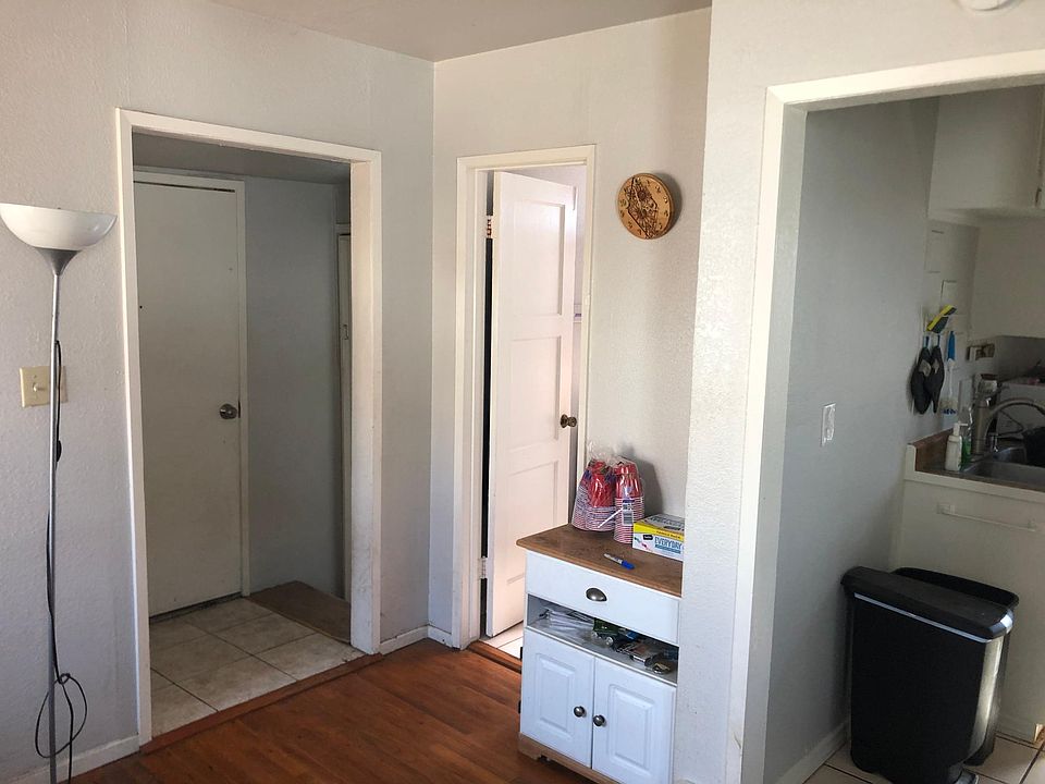 1st image of 4208 Illinois St