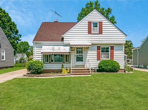 30201 Fern Dr, Willowick, OH 44095