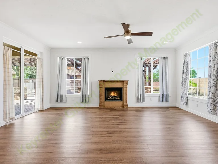 3829 E Packard Dr — Photo 18