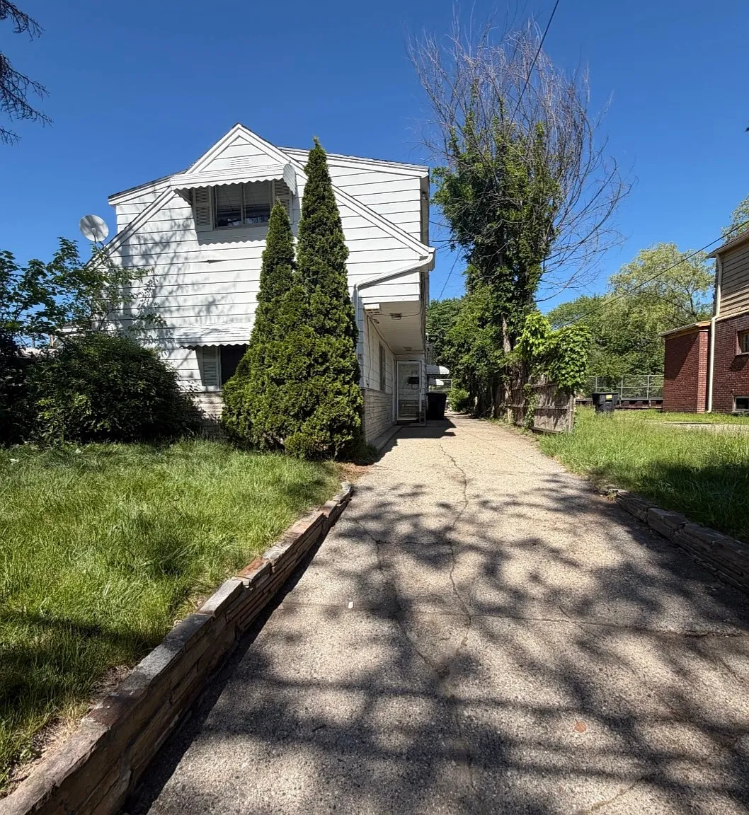 2 bed, 1.5 bath, 1546 sqft, $1,700 — Photo 1