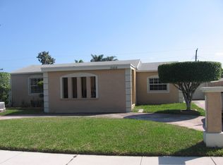 2468 Funston St, Hollywood, FL 33020