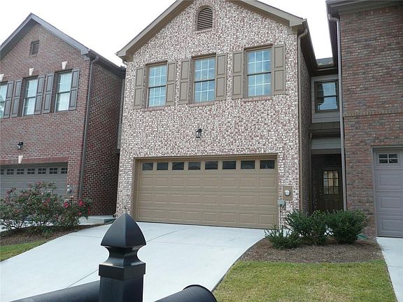 3rd image of 5901 Oakbrook Lake Ct