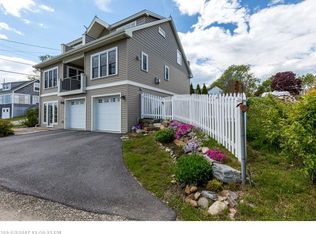 27 Oceanside Dr, Bailey Island, ME 04003