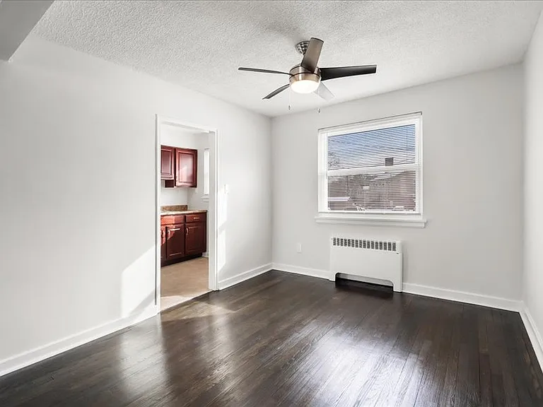 Haddon Hills Apartments — Photo 34