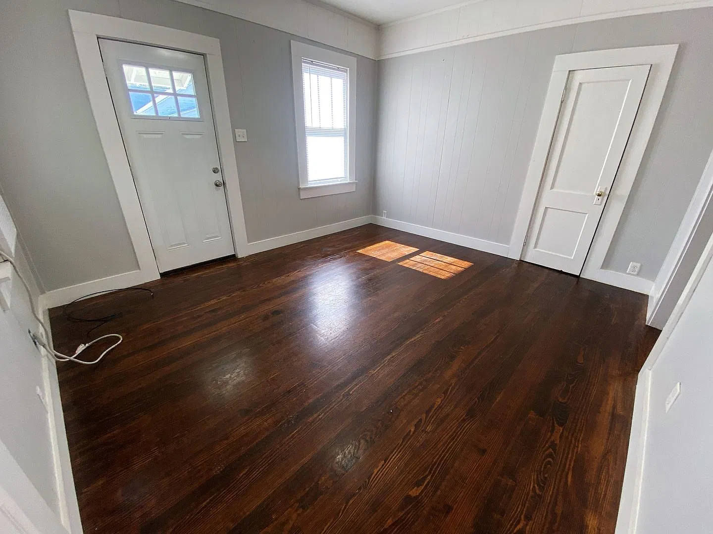 1-Bedroom in Downtown LC | All Bills Paid — Photo 4