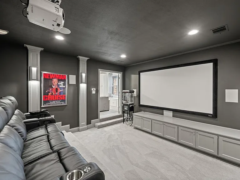 908 Lake Carillon Ln — Photo 25
