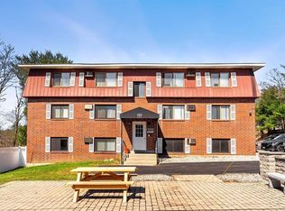 555 Calef Rd APT 3, Manchester, NH 03103