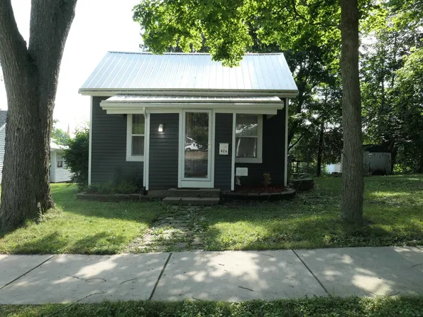 426 N Maple St, Ithaca, MI 48847