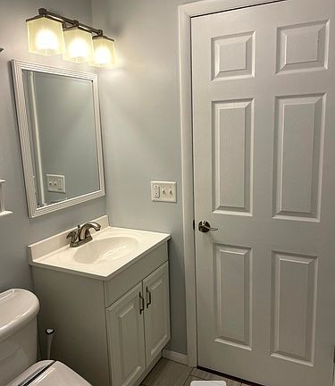 5th image of 26 Peach Grove Ave