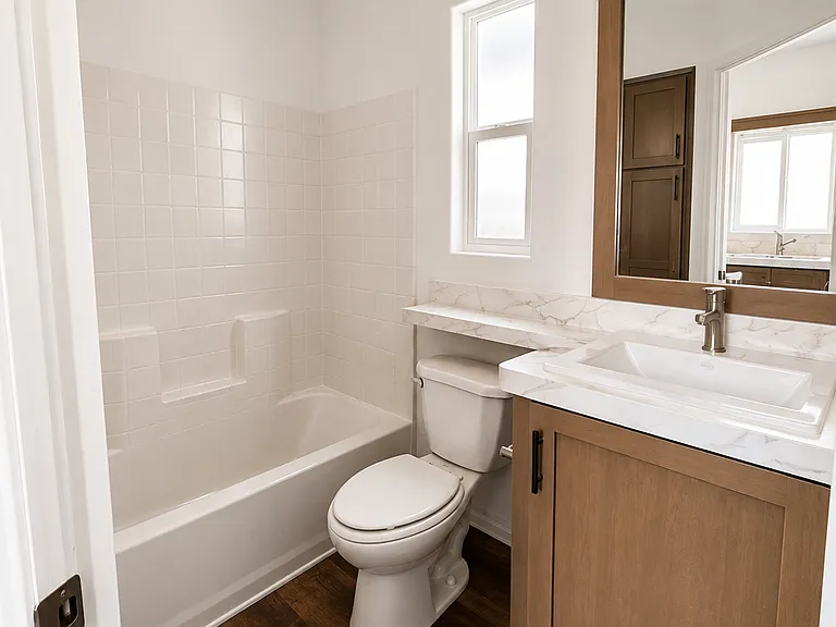 130 N Highland Blvd #5 — Photo 5