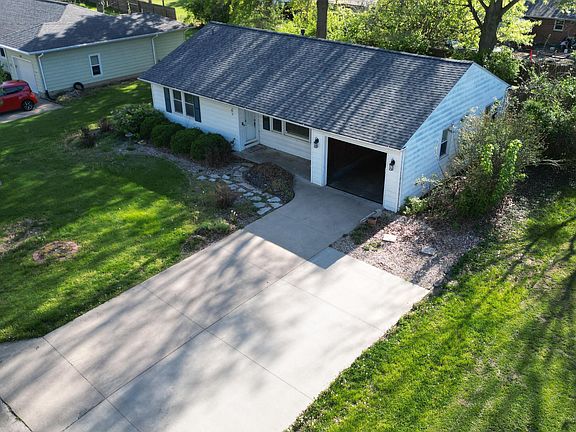 3rd image of 1303 Ringo St