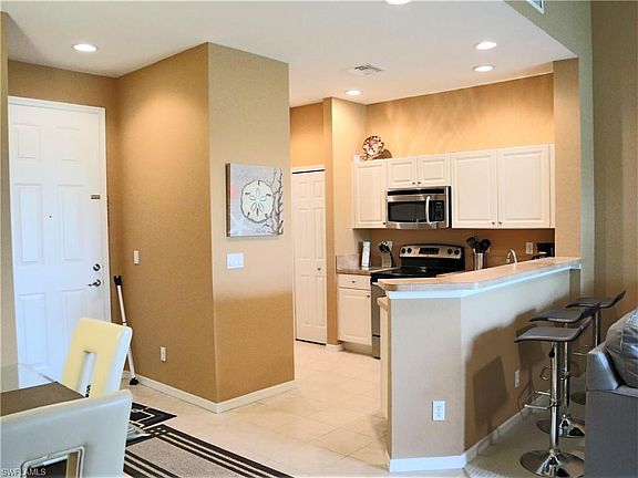 3rd image of 4231 Liron Ave APT 202