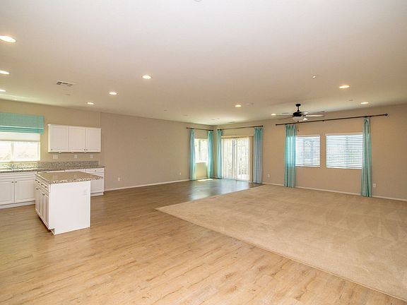 4th image of 1324 Heritage Dr