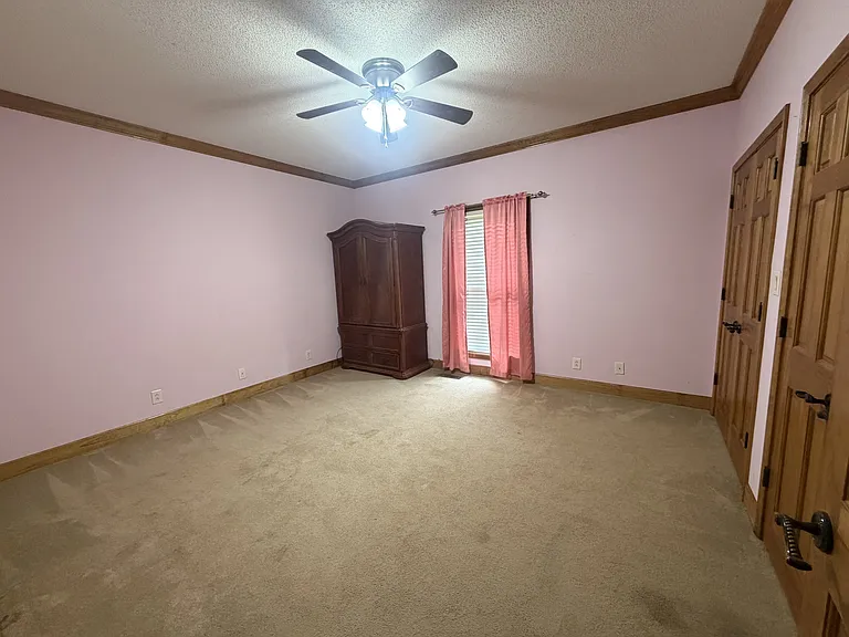 179 Stone Edge Dr — Photo 16