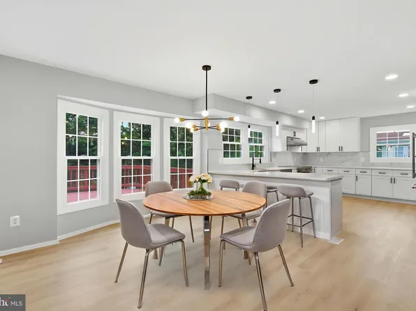 11516 Parsippany Ter, Gaithersburg, MD 20878