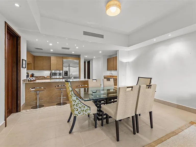 8164 Las Verandas At Bahia Bch — Photo 13