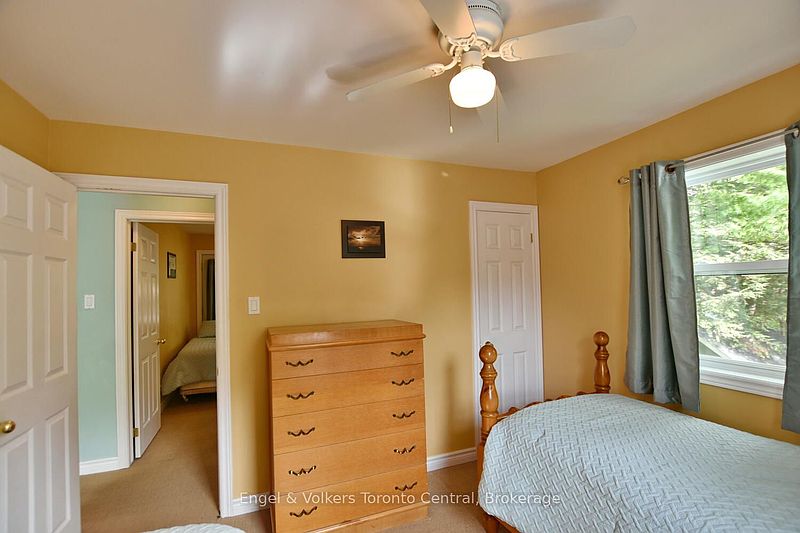 Wasaga Beach House for rent - 3 Bedrooms — photo 16