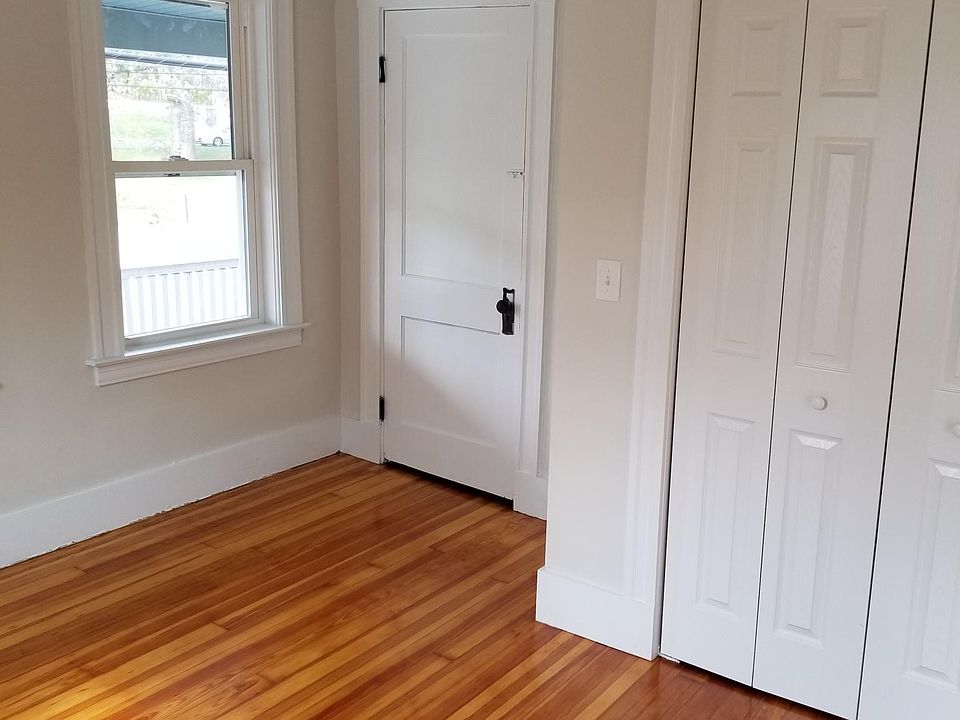 1st image of 369 Hilldale Ave Floor 2