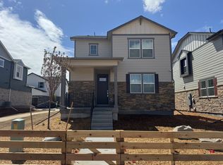 692 N Shawnee St, Aurora, CO 80018