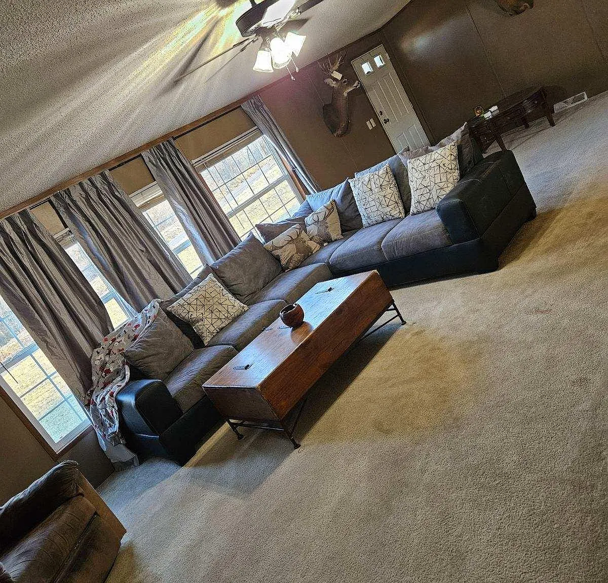 3 bed, 2000 sqft, $1,600 — Photo 4