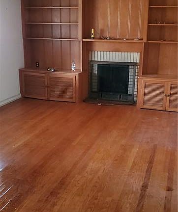 2nd image of 515 Parkcliffe Ave