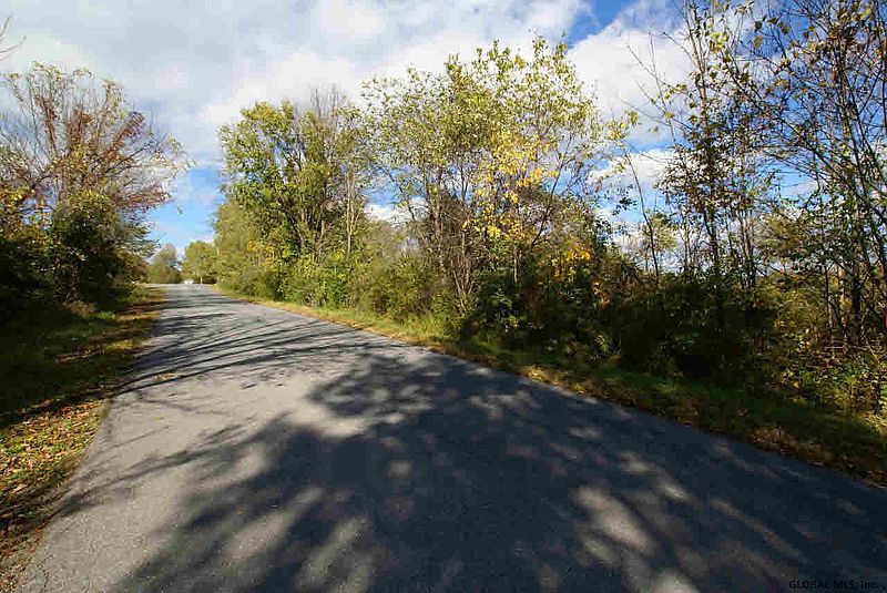 3rd image of 0 MIDDLE Road