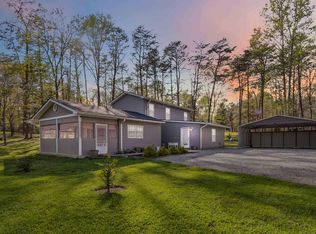 695 Valley View Dr, Burnside, KY 42519