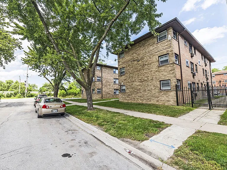 14015 S Tracy — Photo 15