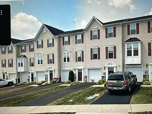 904 Susan Cir Photo 1