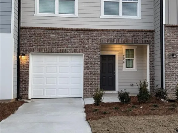 2028 Ayla Cir, Douglasville, GA 30135