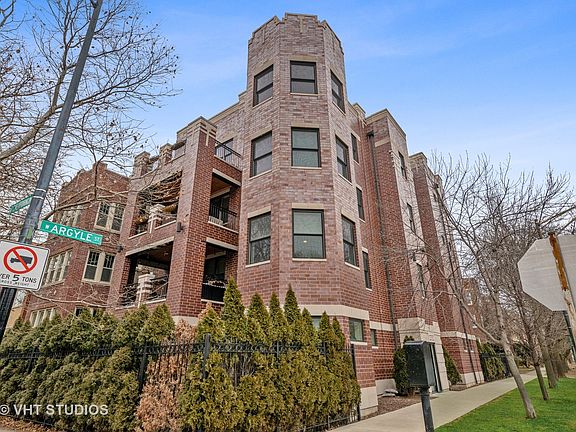 2nd image of 2752 W Argyle St APT 2