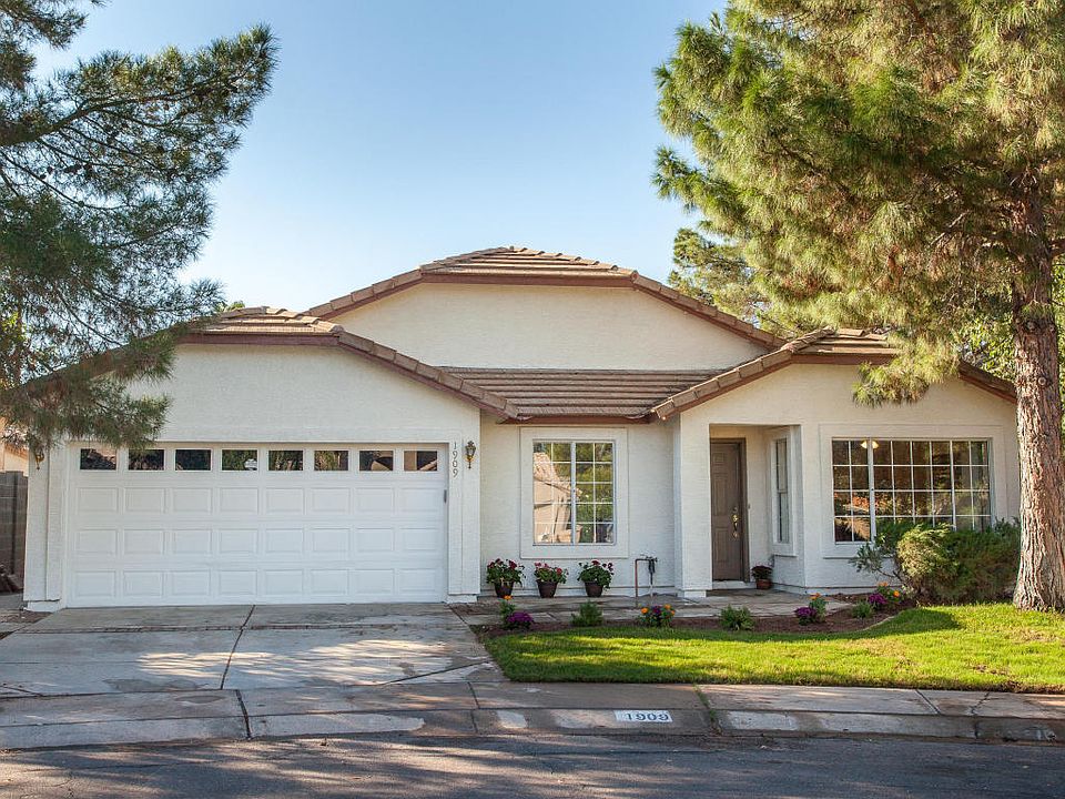 1st image of 1909 E Cortez Dr