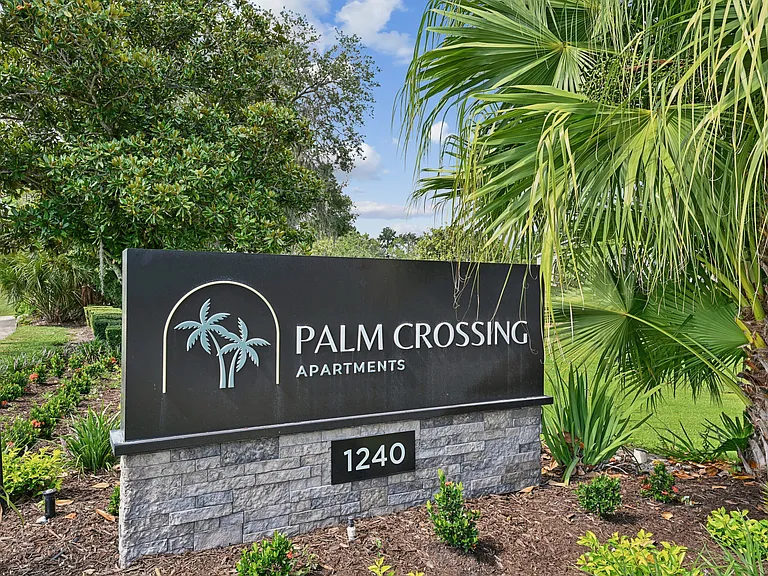 Palm Crossing Entrance