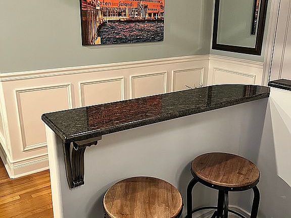 Breakfast Bar 