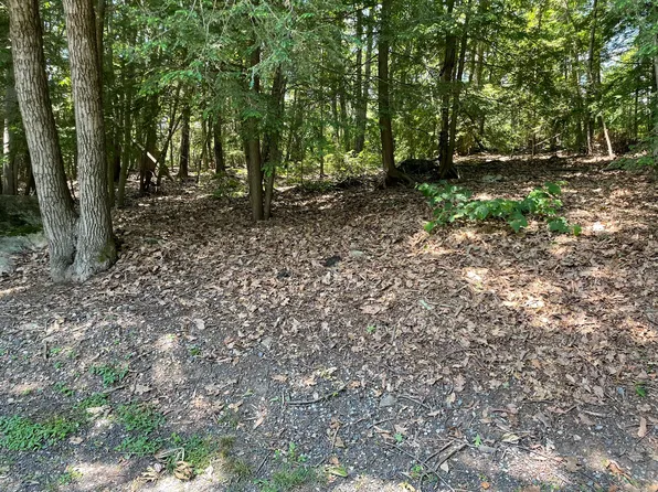 10 Cedar Lane, Barkhamsted, CT 06063