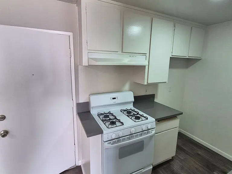 1130 W. San Bernardino Rd — Photo 46