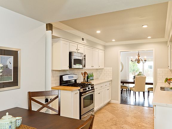 3rd image of 1359 Fitch Way