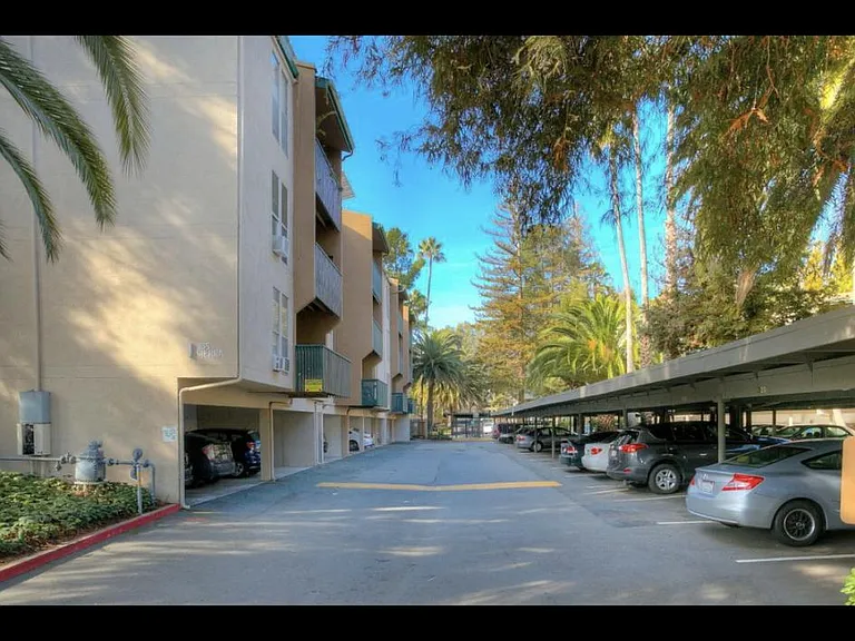 185 Sierra Dr #216 — Photo 24