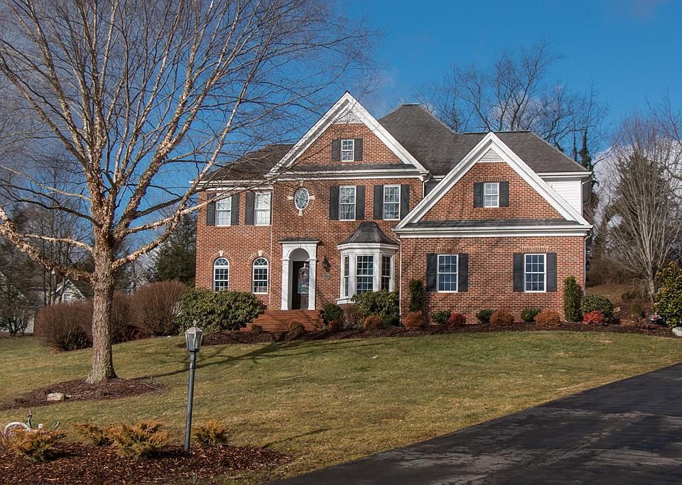1st image of 18418 John Ashley Dr