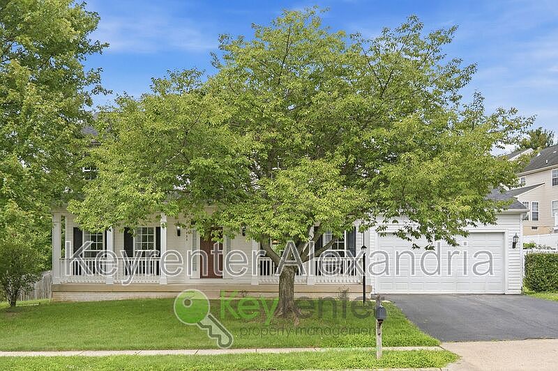 1st image of 17753 Avenel Ln