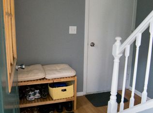 1783A Vermont Dr, Elk Grove Village, IL 60007