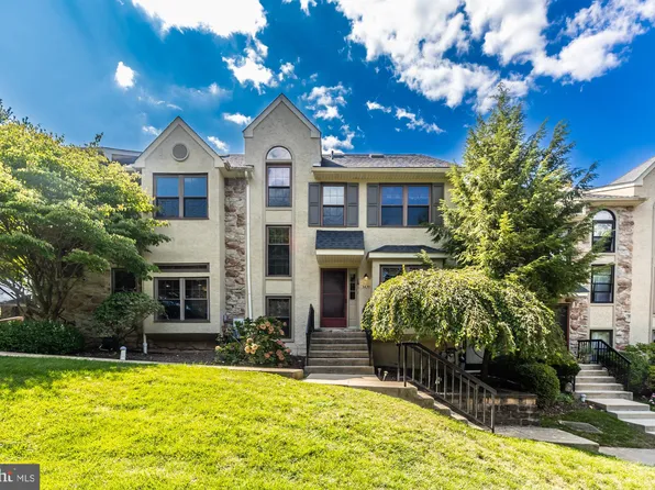 1430 Redwood Ct, West Chester, PA 19380