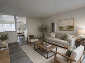 Berendo Trio Apartments, 3 beds  1.0 baths (1075 sqft)