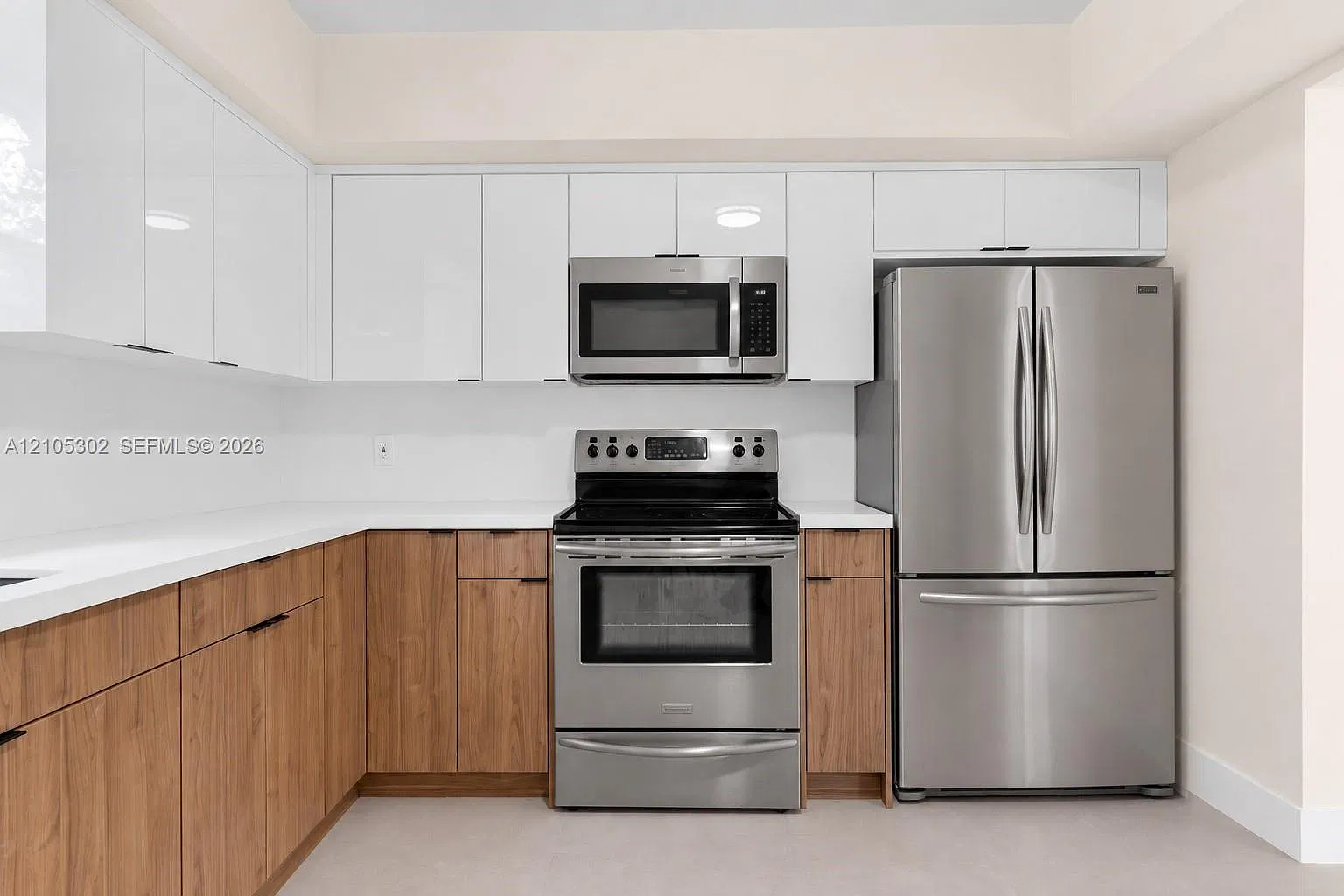 2 bed, 2374 sqft, $2,900 — Photo 3