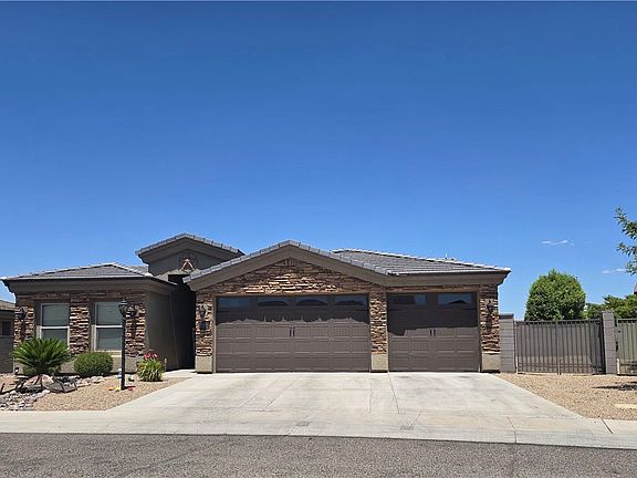 5th image of 3828 Laguna Lane